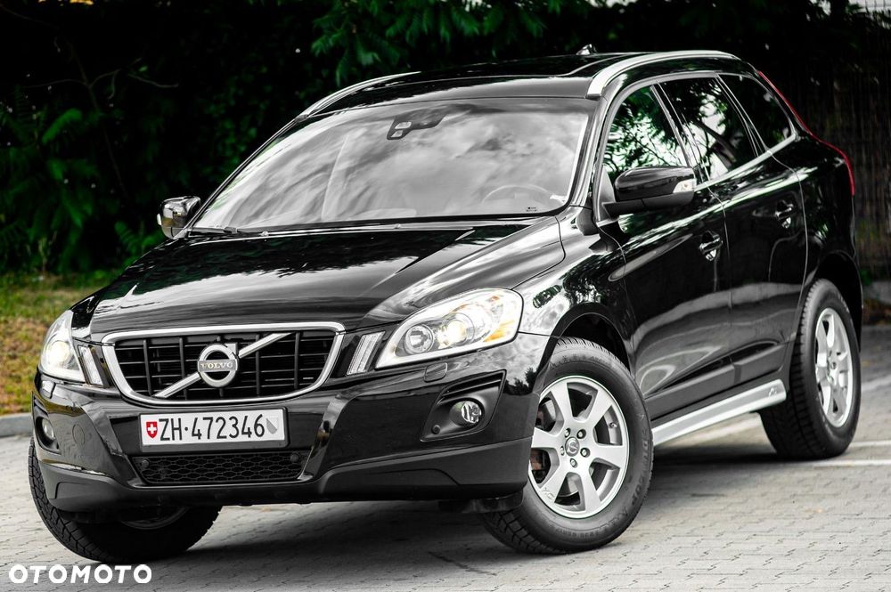 Volvo XC 60 D5 AWD Momentum - 6