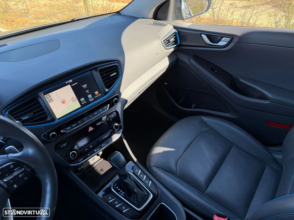Hyundai Ioniq 1.6 GDI HEV Hybrid Tech - 18