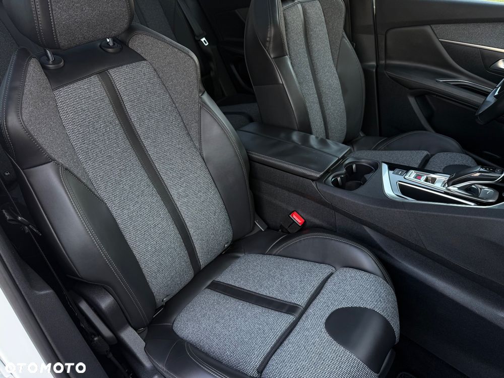 Peugeot 3008 BlueHDi 180 Stop & Start EAT8 Allure - 35