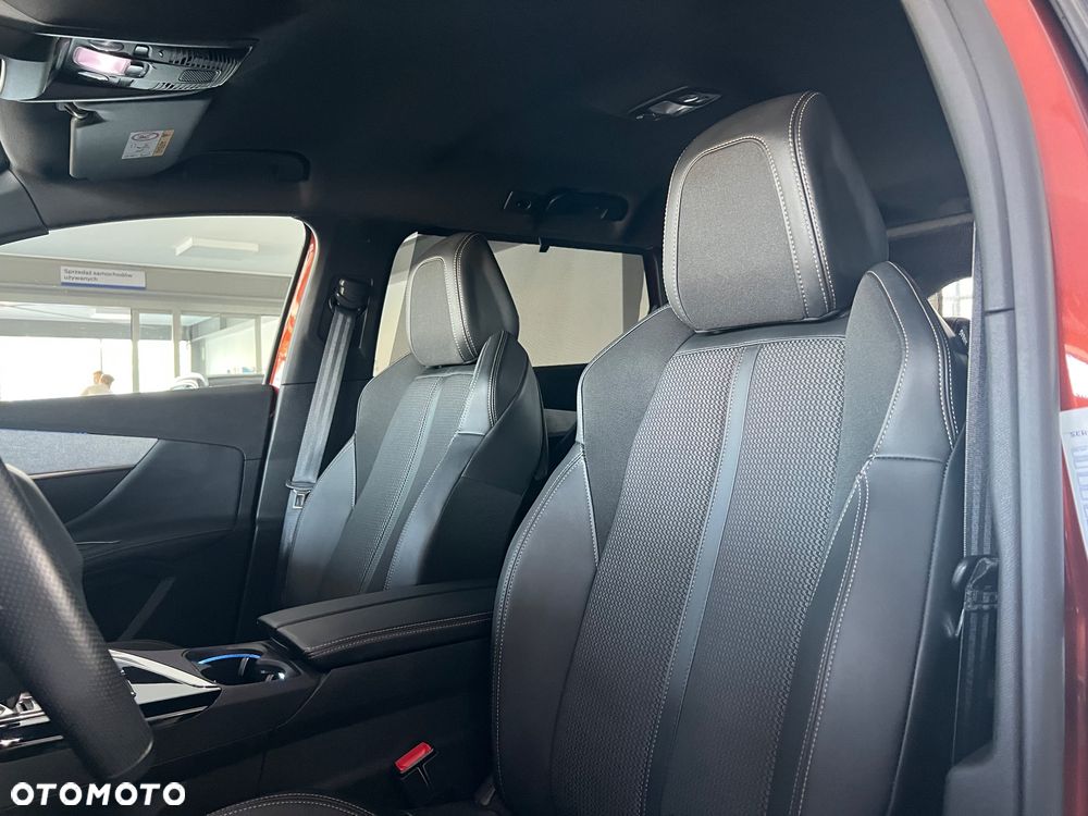 Peugeot 5008 1.6 PureTech GT Pack S&S EAT8 - 18
