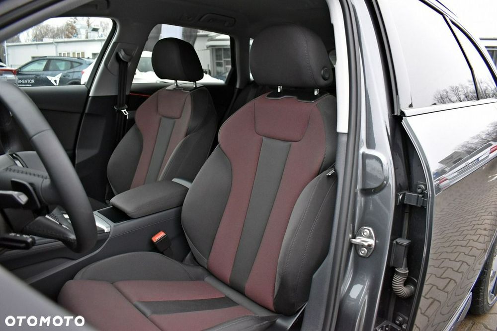 Audi A4 Avant 35 TFSI S tronic S line - 10