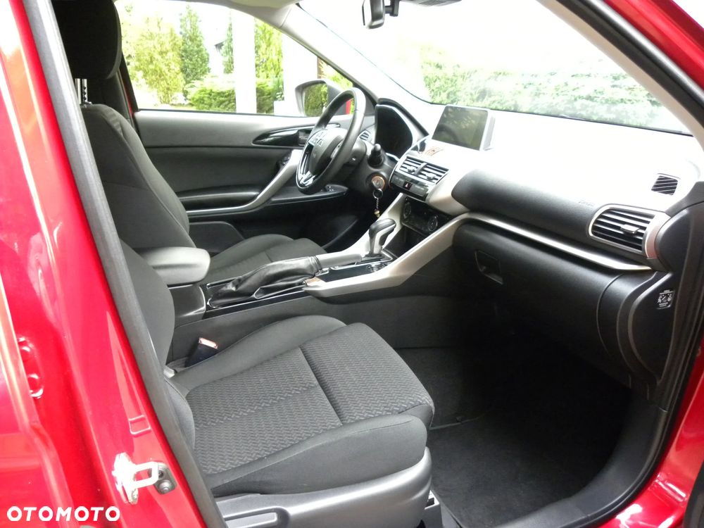 Mitsubishi Eclipse Cross 1.5 T-MIVEC CVT 4WD Spirit+ - 21