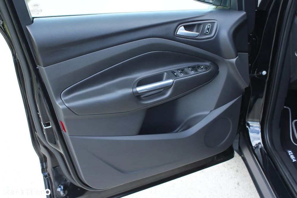 Ford Kuga 2.0 TDCi 2x4 Trend - 31