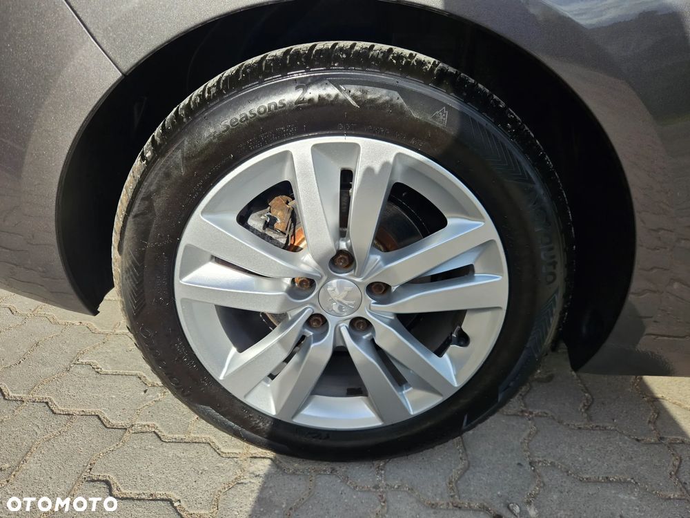 Peugeot 308 - 9