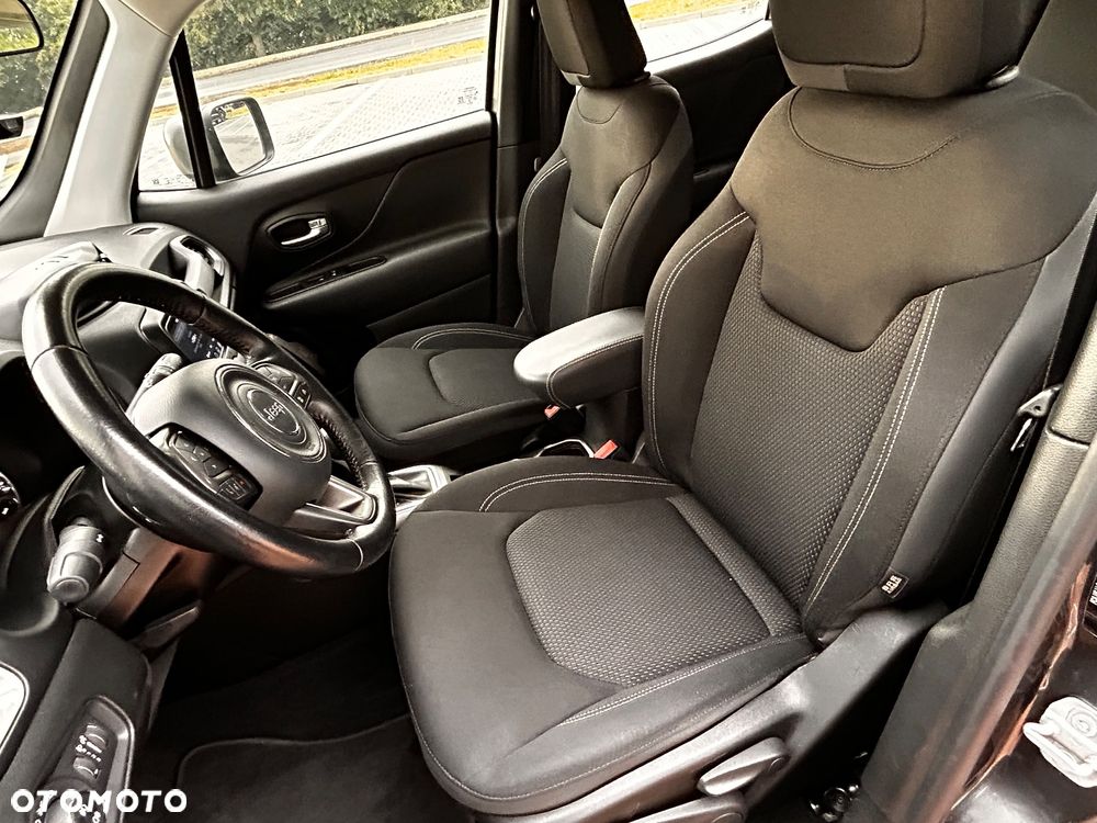 Jeep Renegade - 30