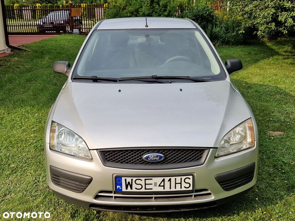 Ford Focus 1.6 Ambiente - 5