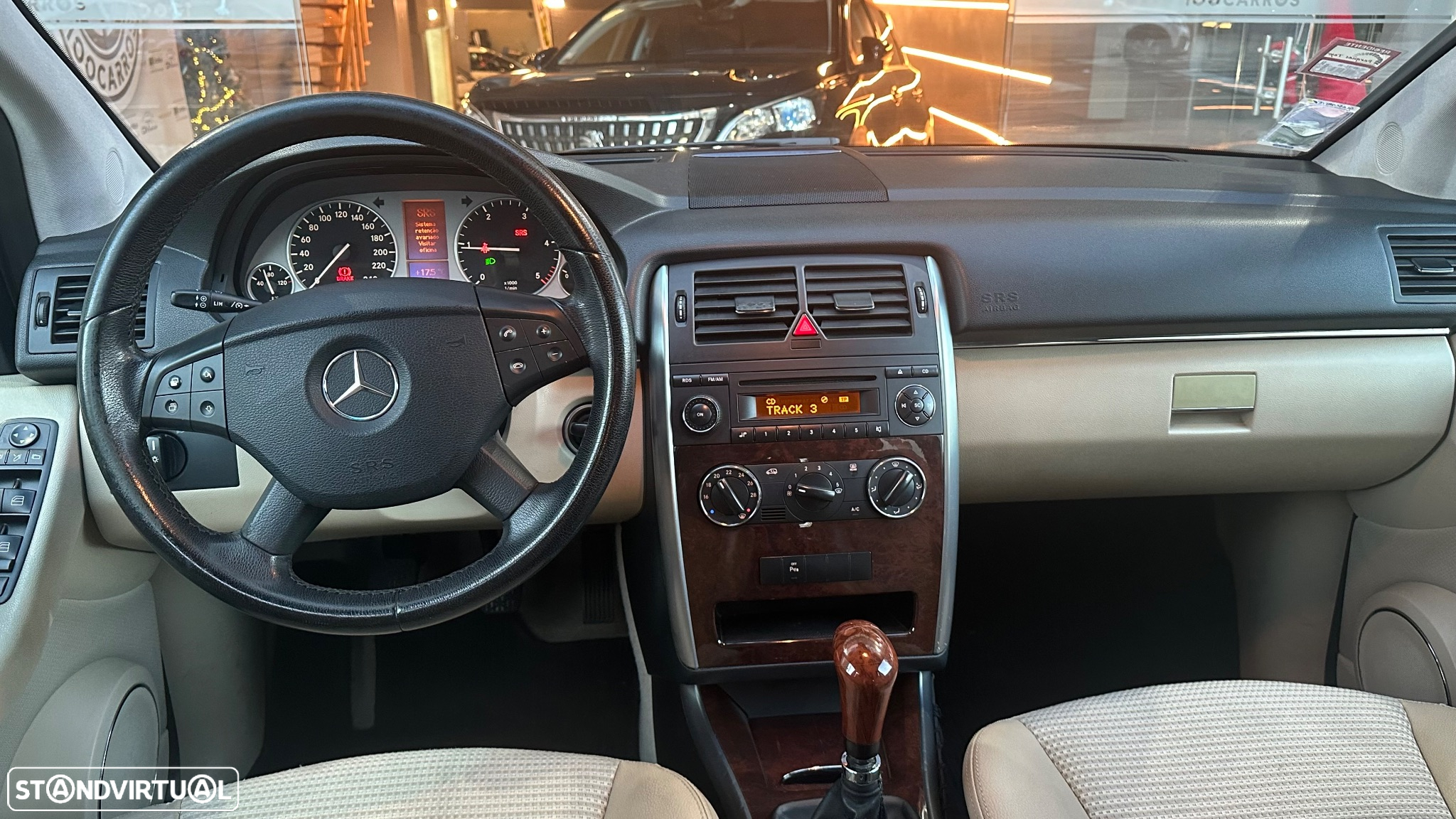 Mercedes-Benz B 200 CDi - 9