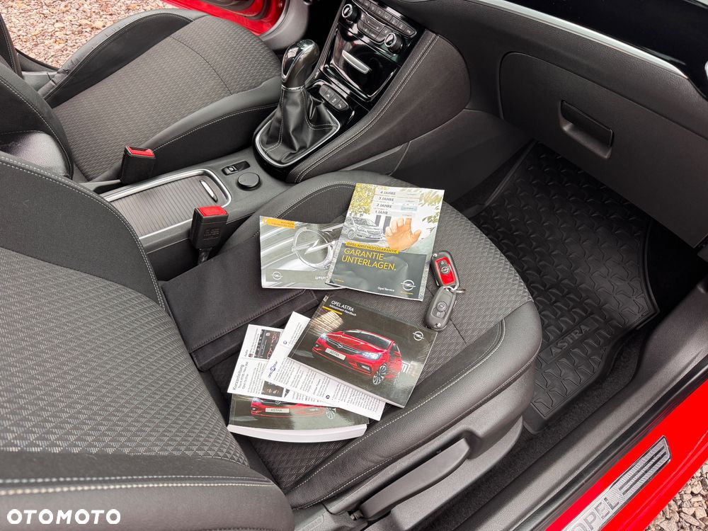 Opel Astra 1.4 Turbo Innovation - 34
