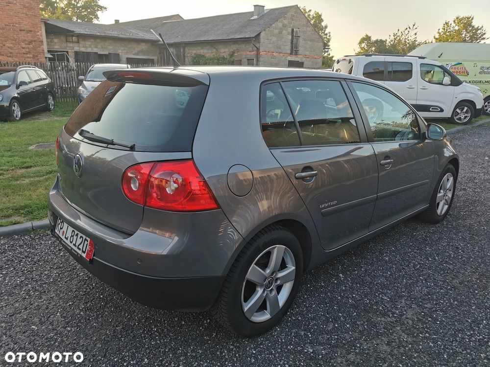 Volkswagen Golf 1.4 Trendline - 4