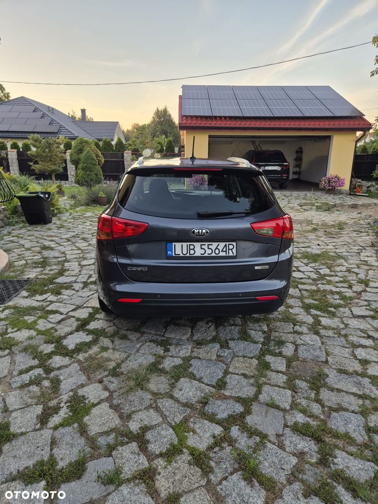 Kia Ceed 1.6 CRDi L - 6