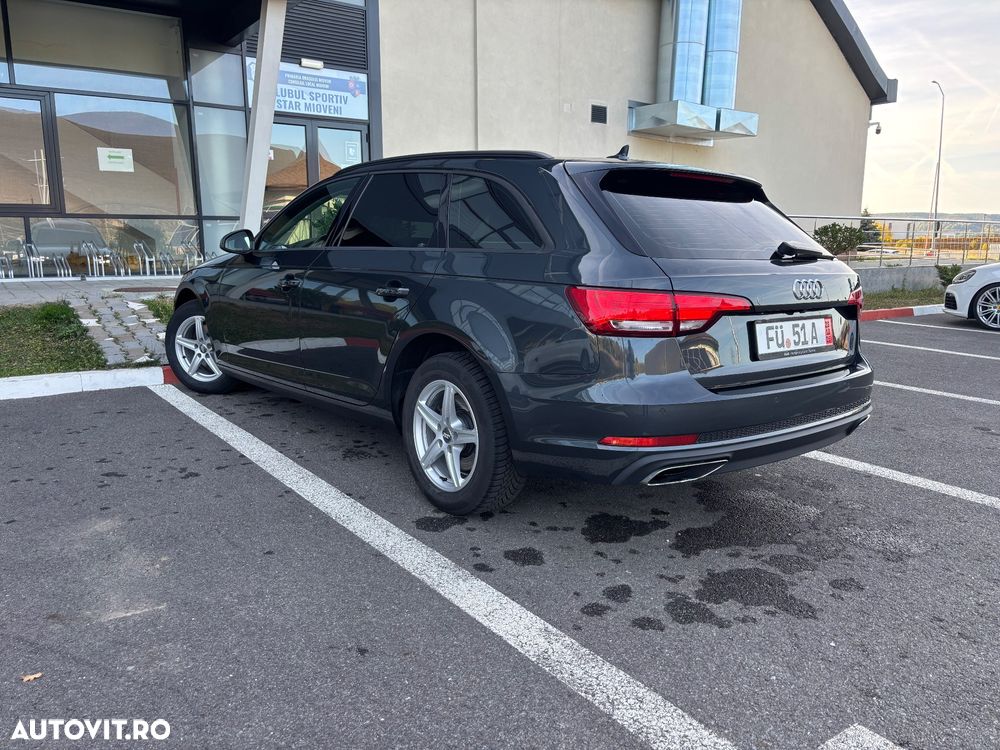 Audi A4 Avant - 4