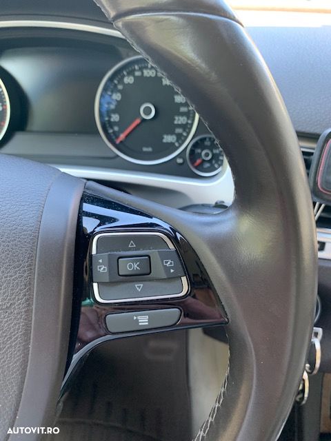 Volkswagen Touareg - 17