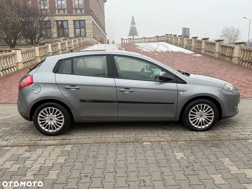 Fiat Bravo 1.4 T-JET 16V Dynamic - 26