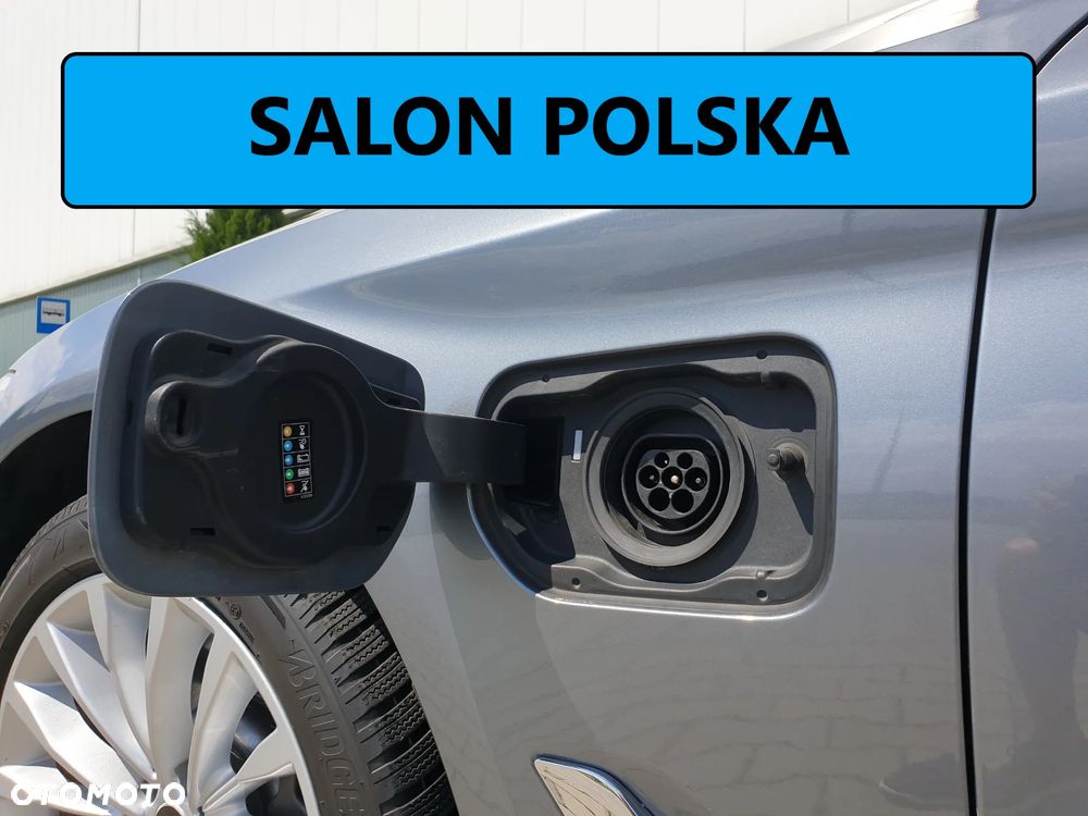 BMW Seria 5 530e iPerformance xDrive Luxury Line - 20