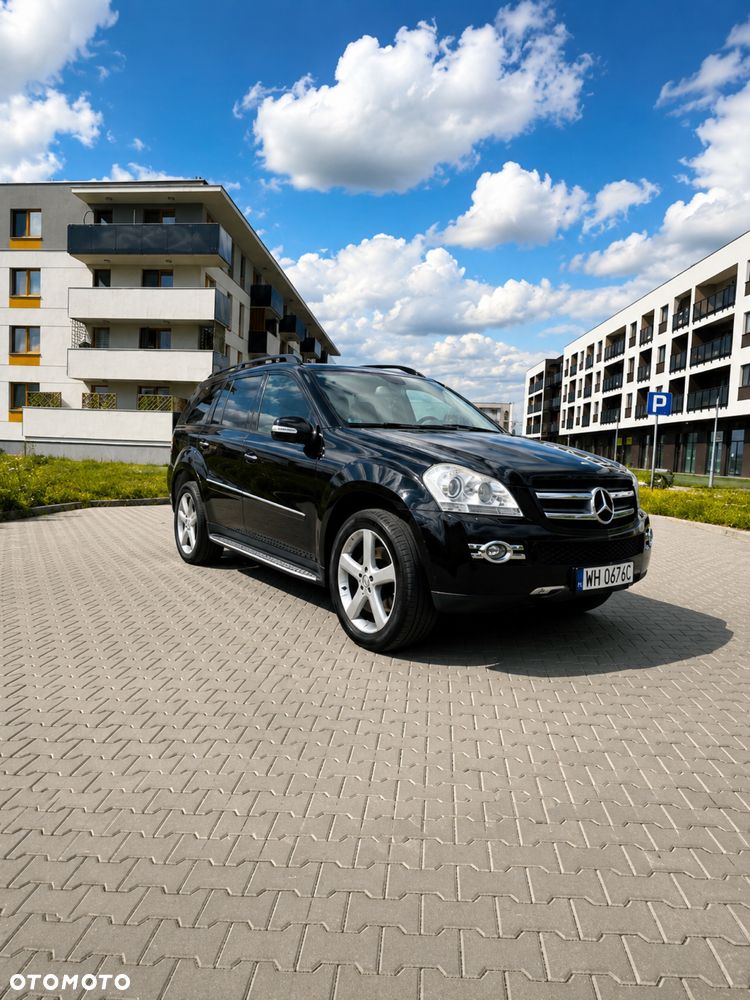 Mercedes-Benz GL - 6