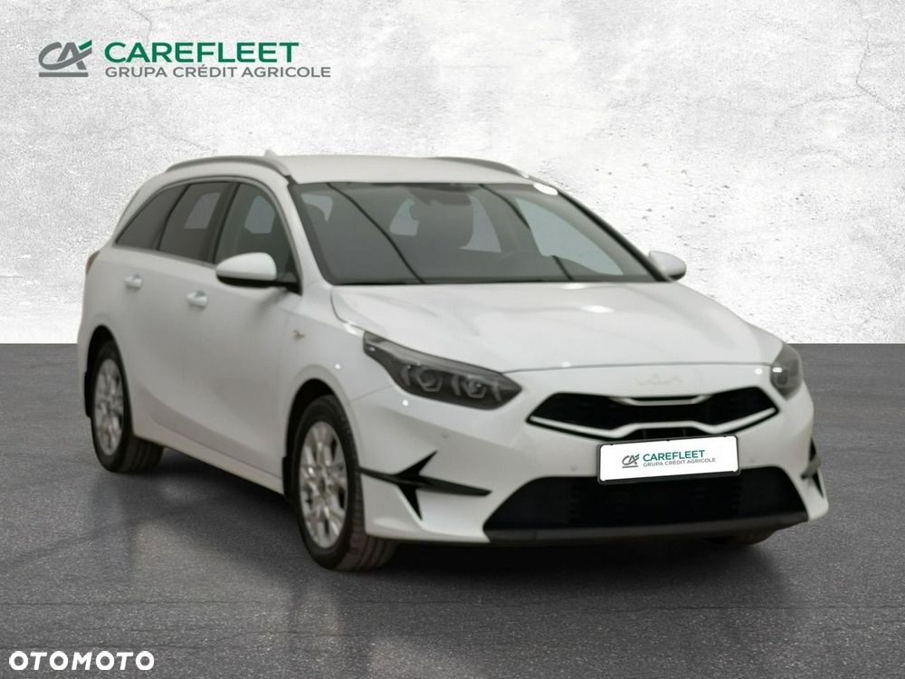 Kia Ceed - 4