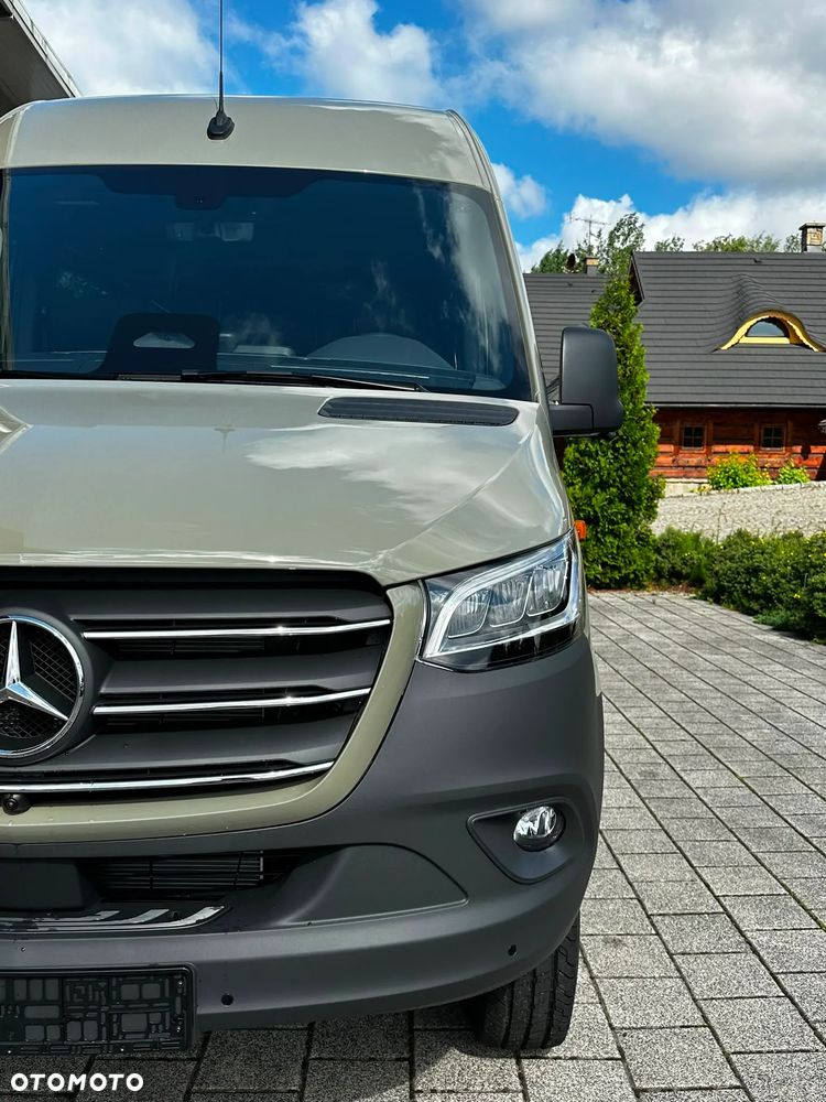 Mercedes-Benz Sprinter - 3