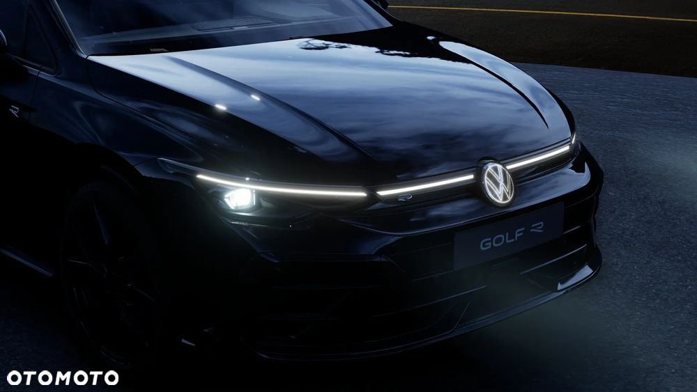 Volkswagen Golf Variant - 13