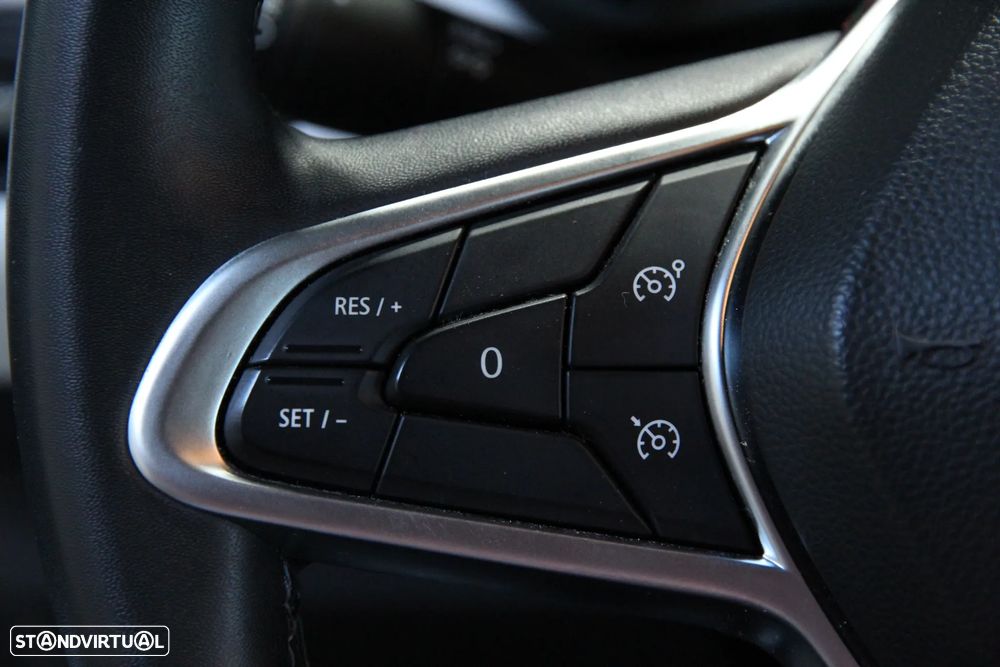 Renault Clio 1.0 TCe Evolution - 15