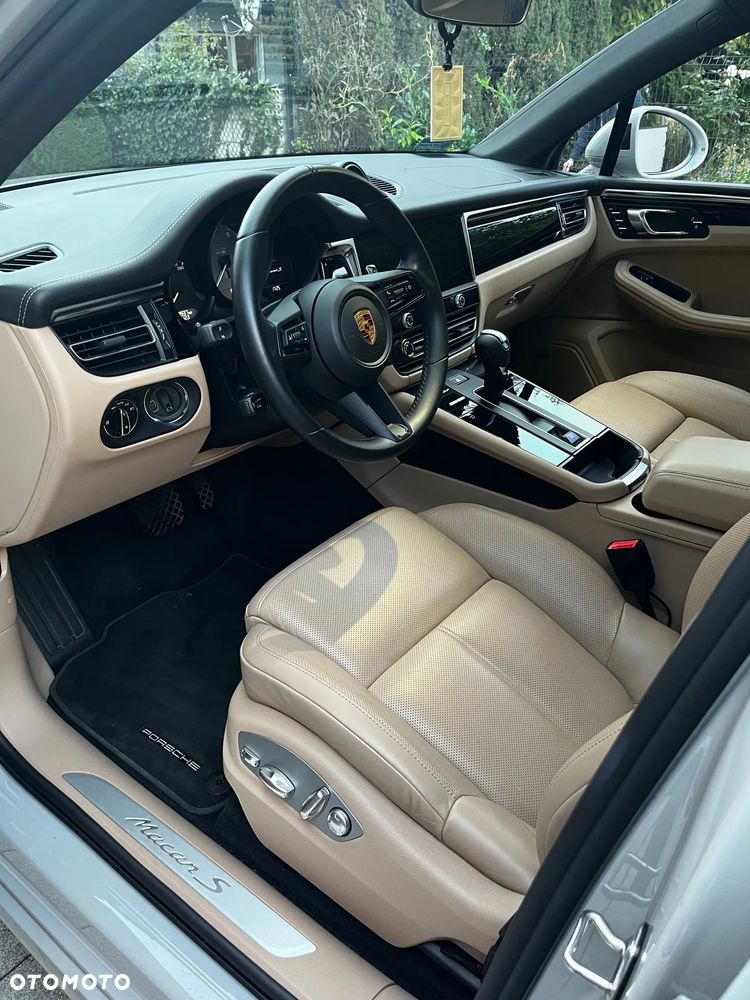 Porsche Macan - 8