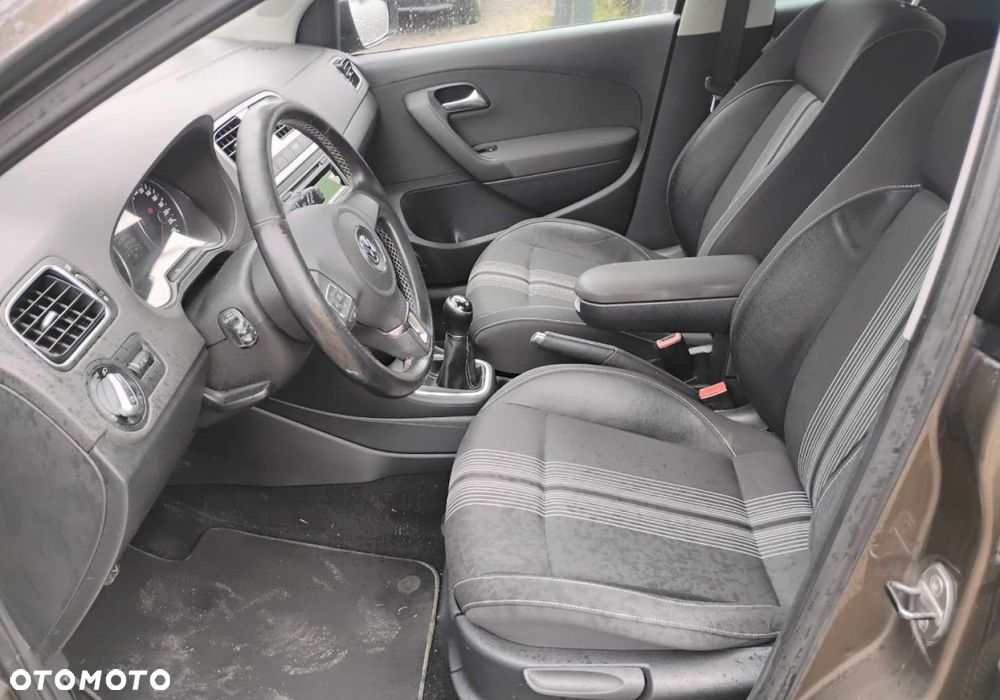Volkswagen Polo - 9