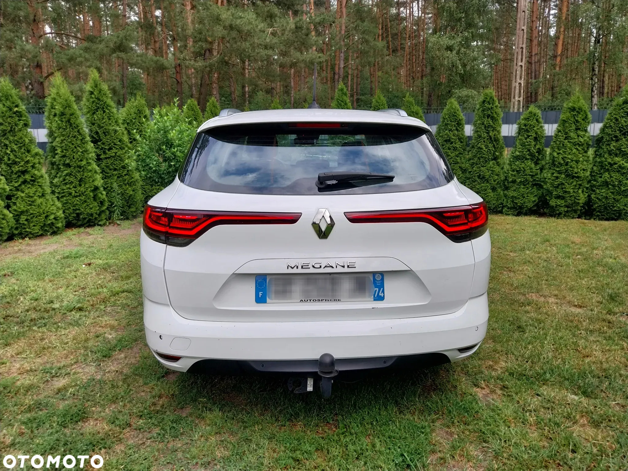 Renault Megane 1.5 Blue dCi Intens - 9