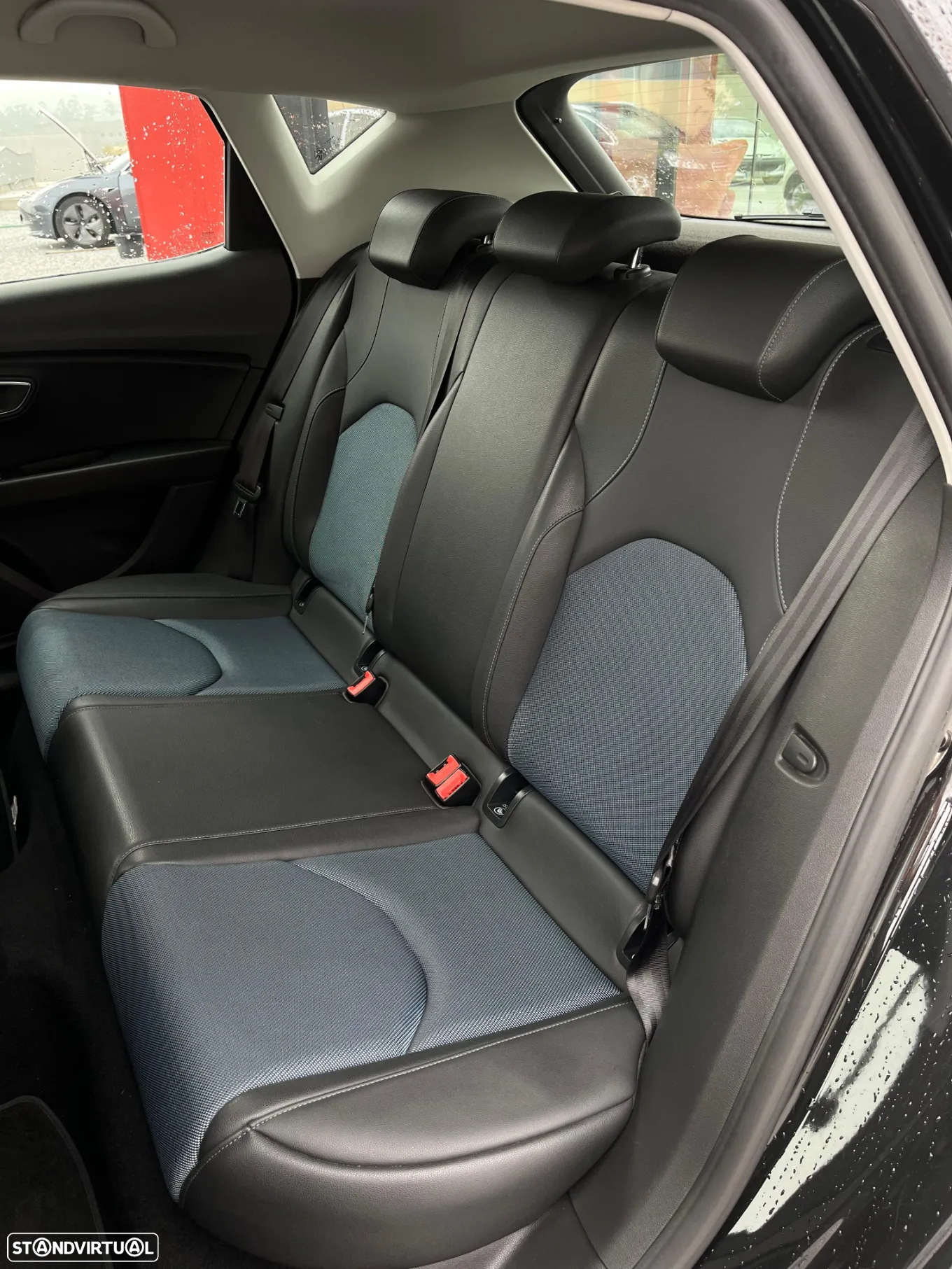 SEAT Leon 1.6 TDI S&S CONNECT - 14