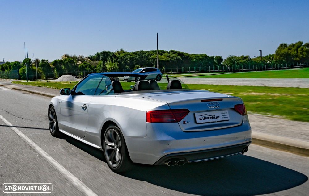 Audi A5 Cabrio - 27
