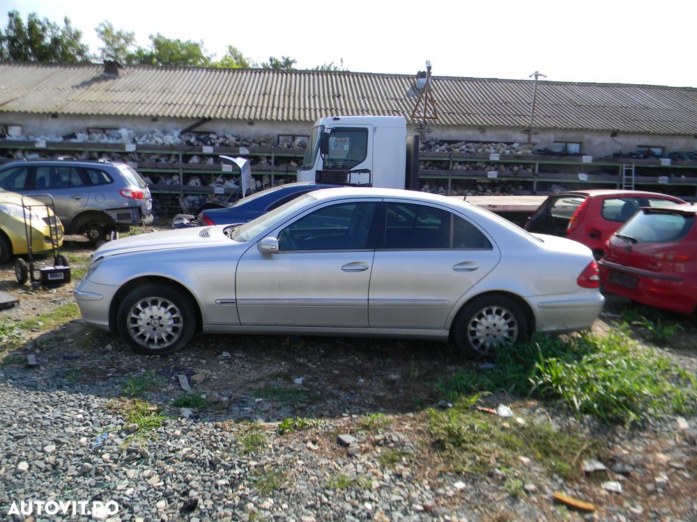 Dezmembrari  Mercedes-Benz E-CLASS (W211)  2002  > 2009 E 220 T CDI ( - 2