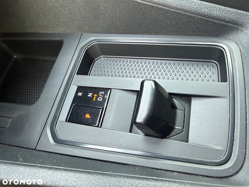 Volkswagen Caddy - 11