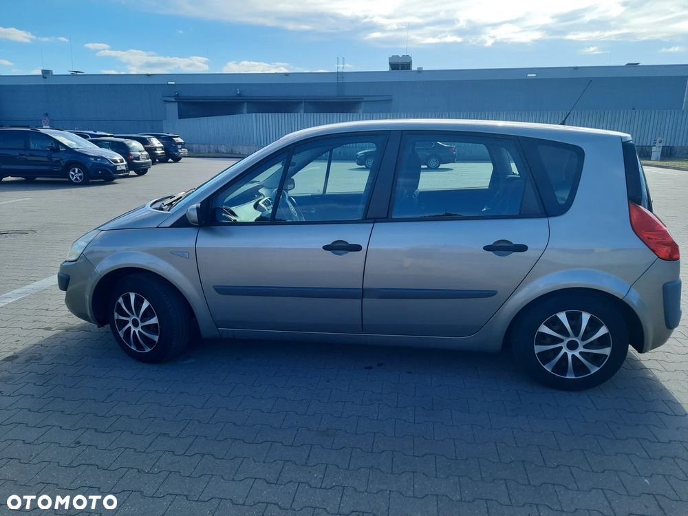 Renault Scenic 1.5 dCi Alize - 3