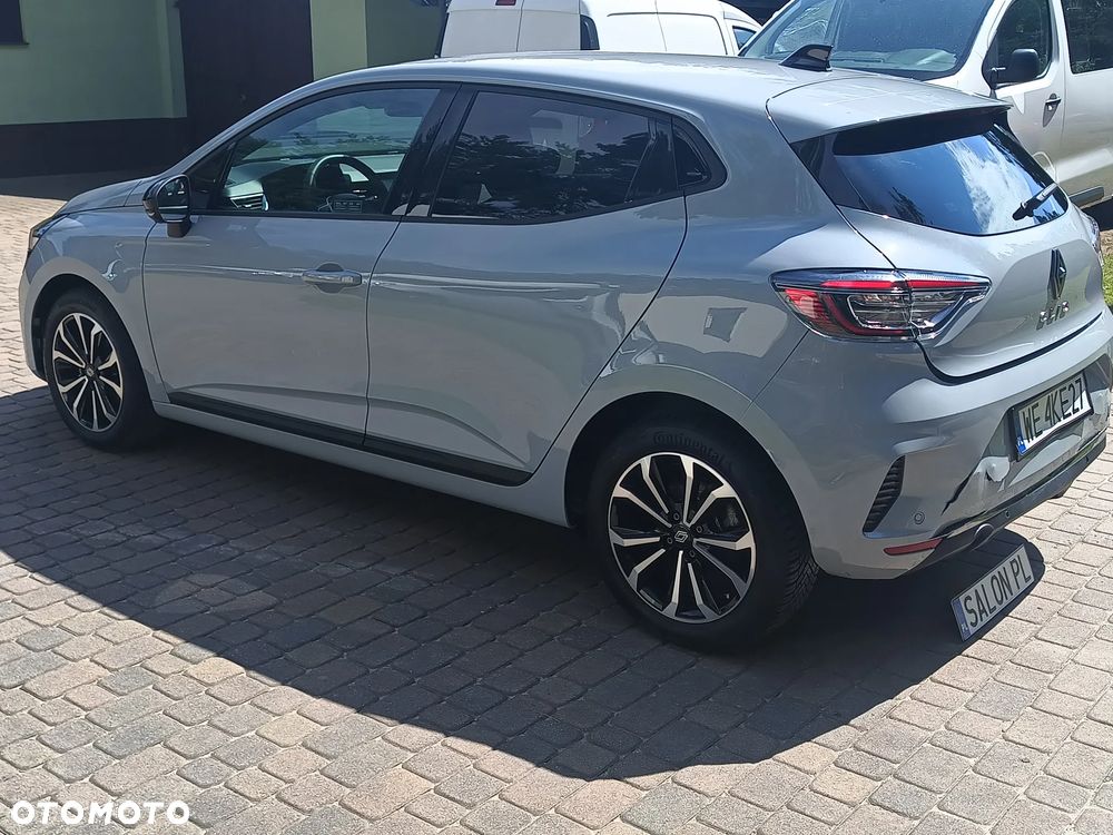 Renault Clio 1.0 TCe Techno - 9