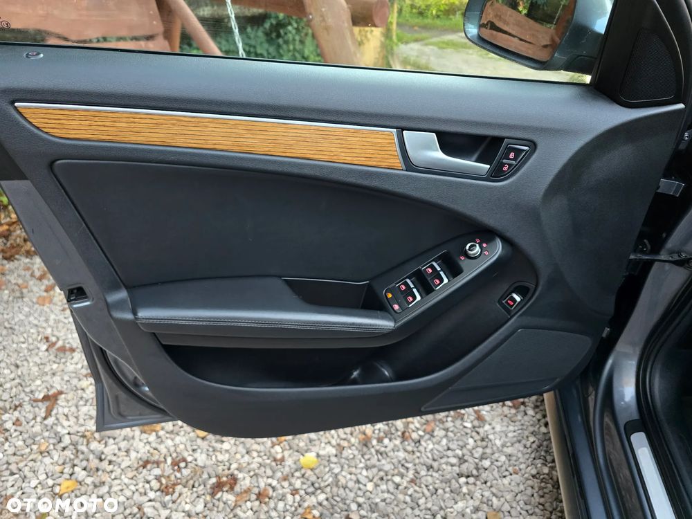 Audi A4 Allroad 2.0 TDI Quattro S tronic - 27