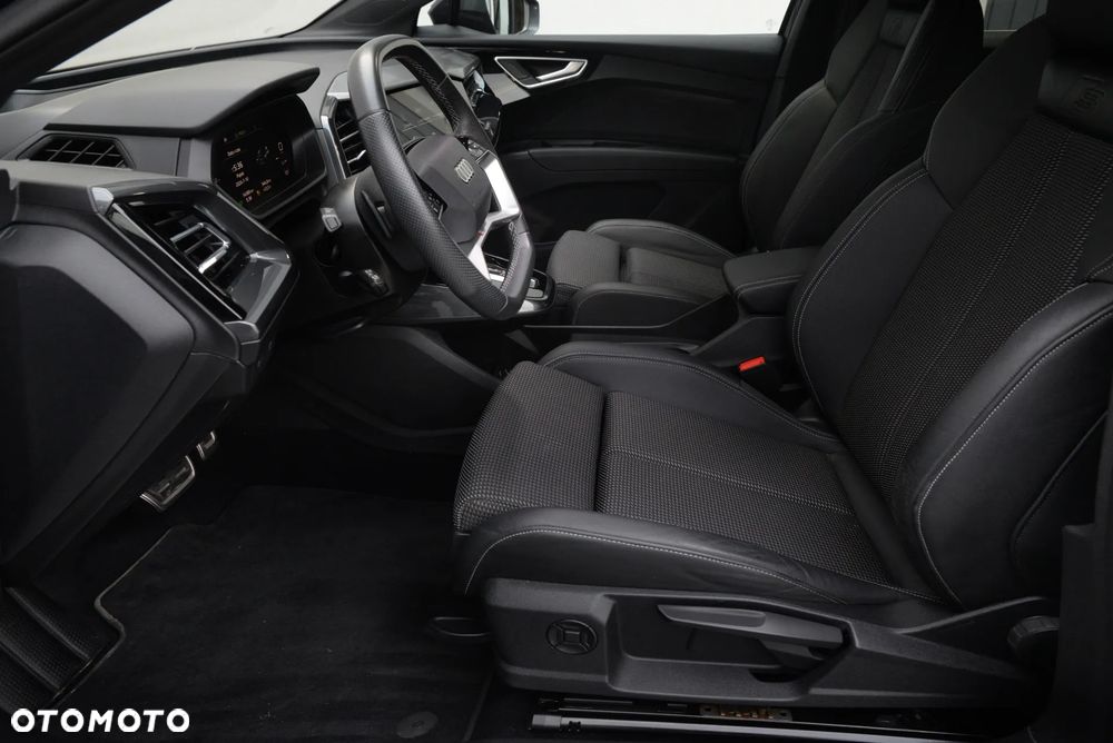 Audi Q4 Sportback e-tron - 7