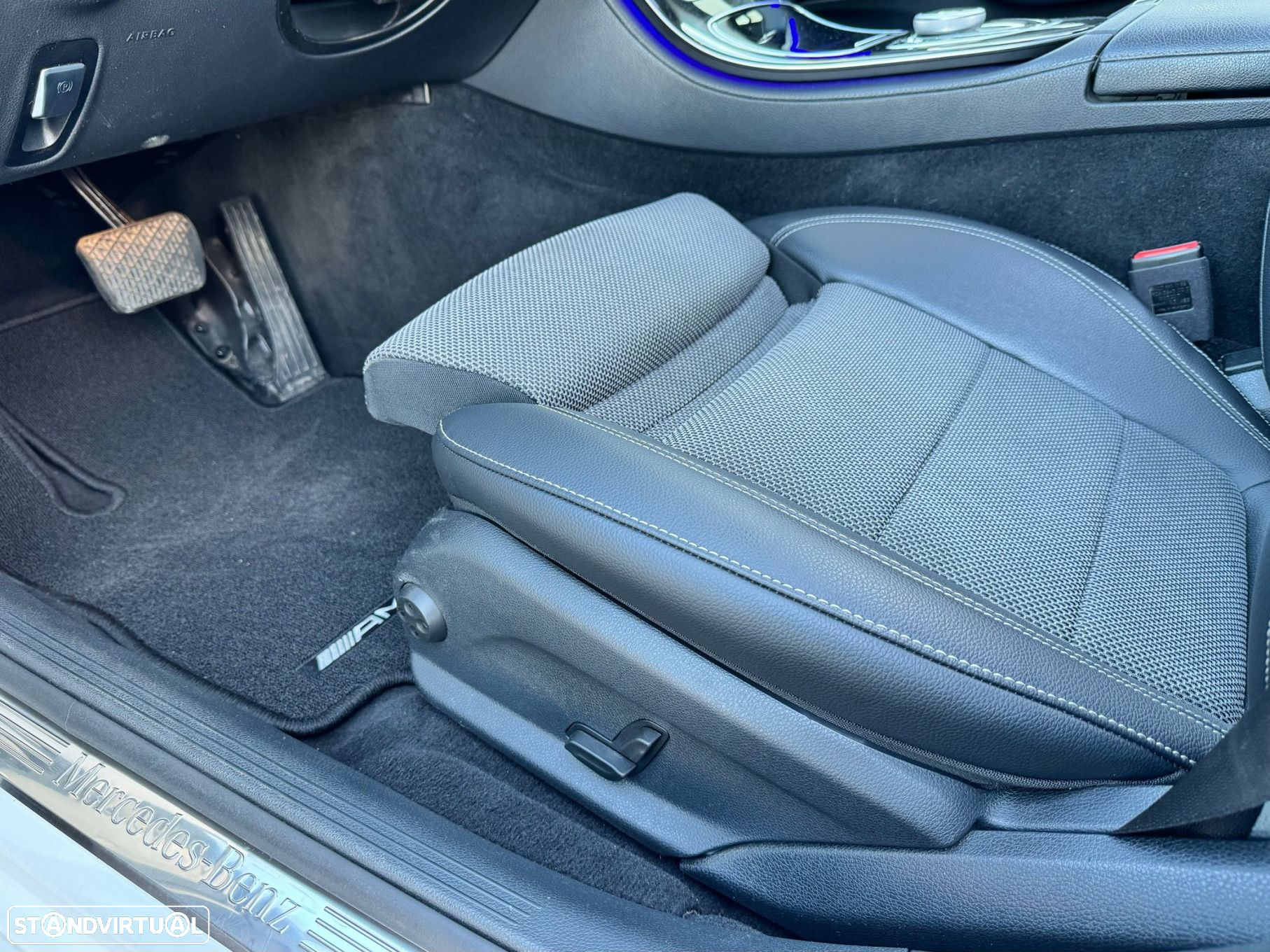 Mercedes-Benz E 220 d Avantgarde+ - 23