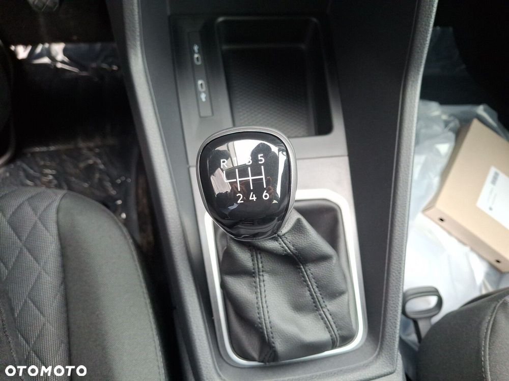 Volkswagen Caddy - 38