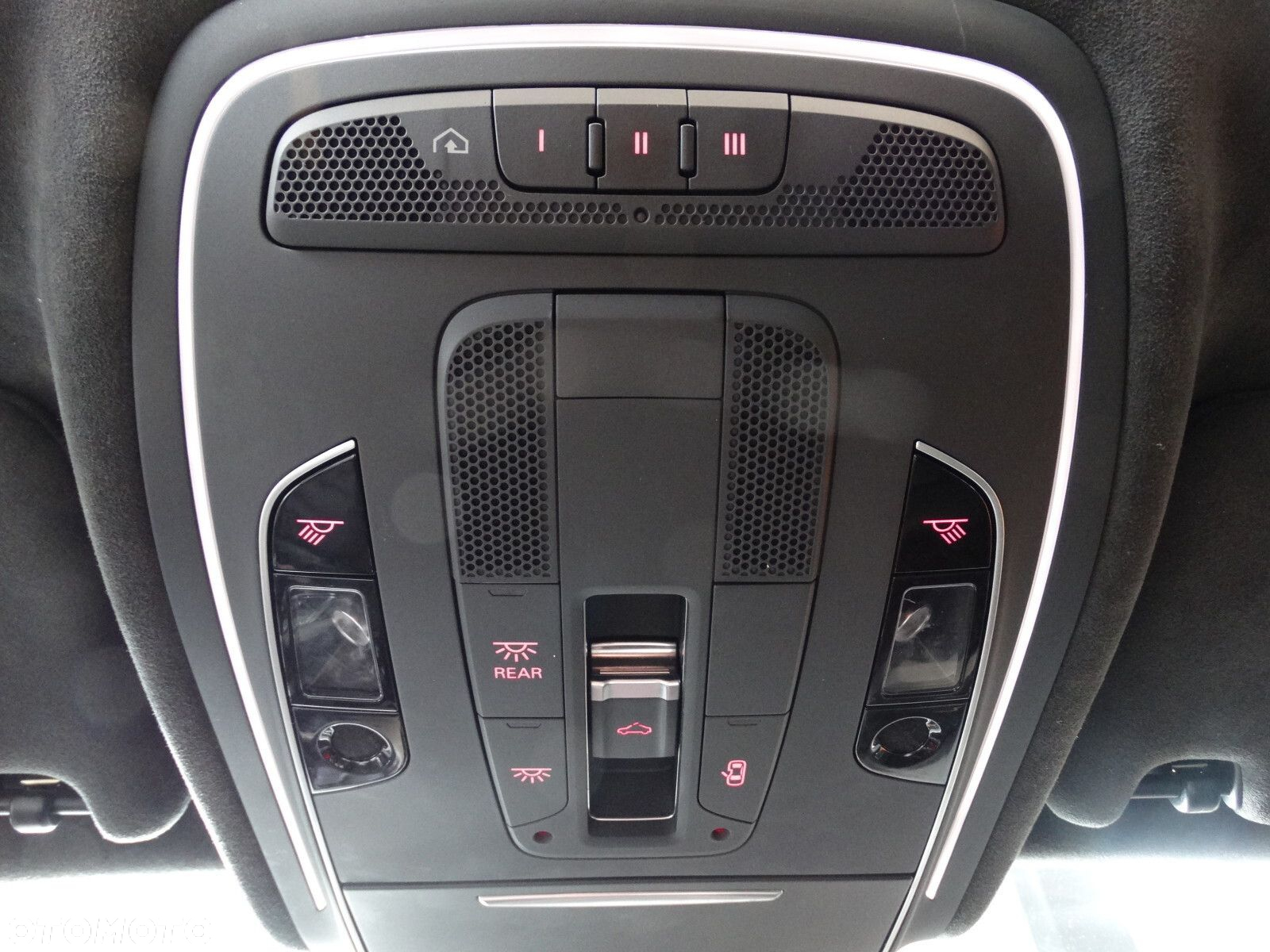 Audi S8 - 39