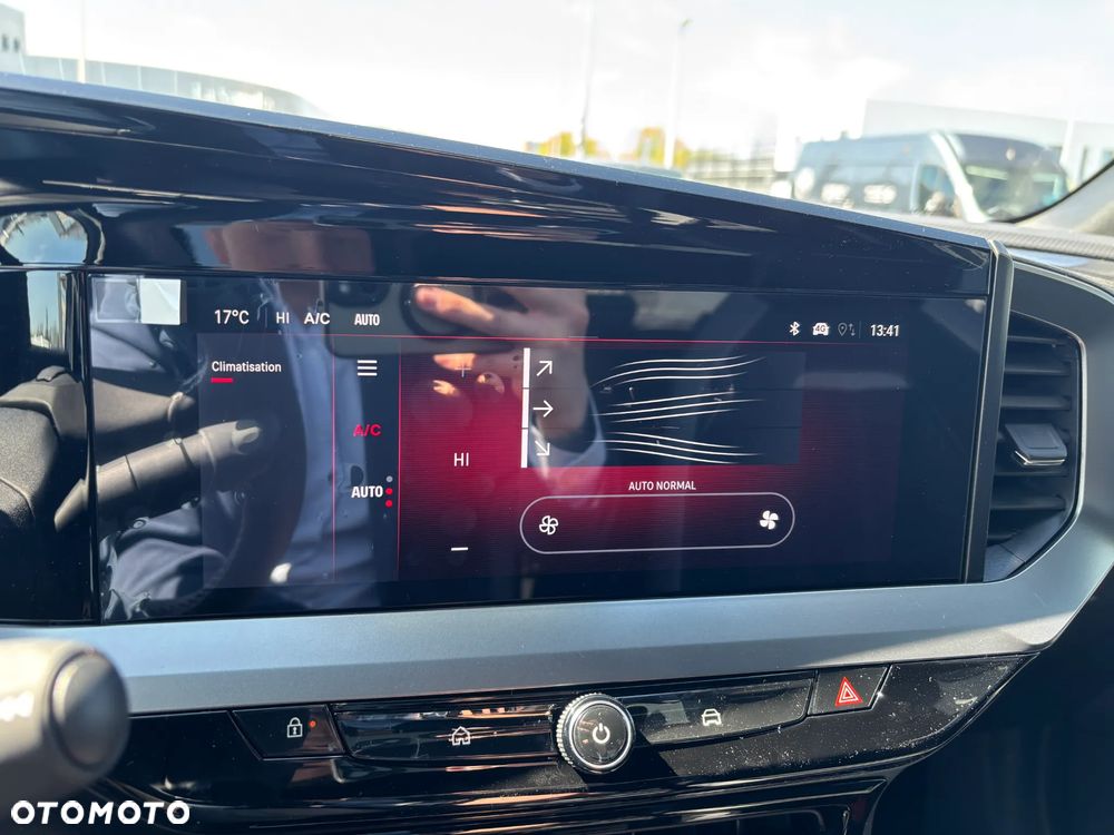 Opel Mokka 1.2 T mHEV GS S&S eDTC6 - 19