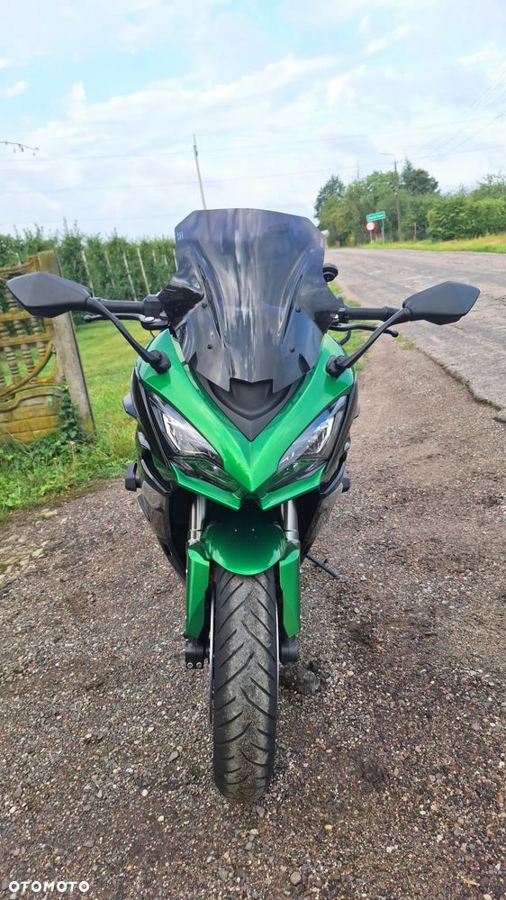 Kawasaki Ninja 1000 SX - 32
