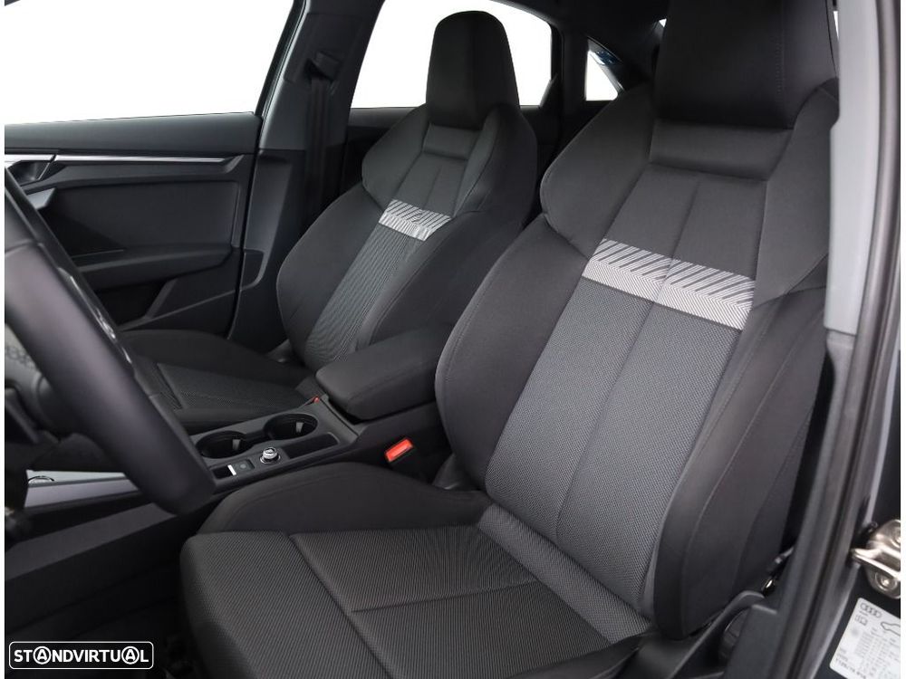 Audi A3 Limousine 30 TFSI Advanced S tronic - 8