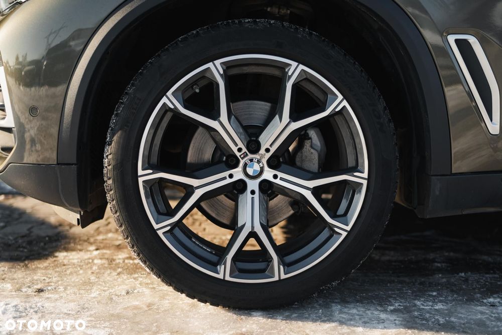 BMW X5 xDrive25d - 37