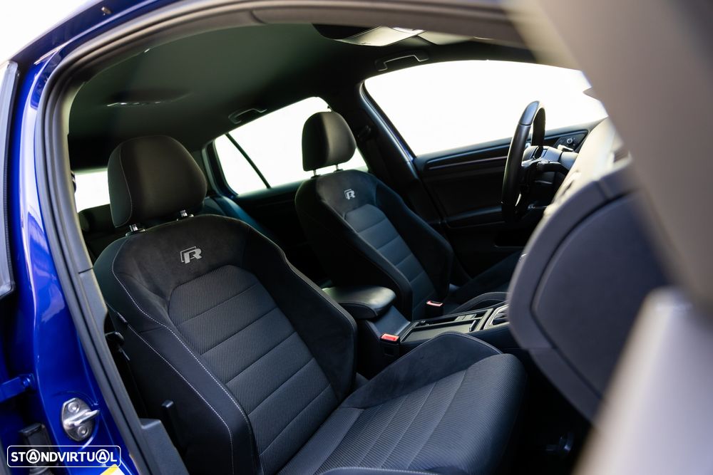 VW Golf R 4Motion BlueMotion DSG - 21
