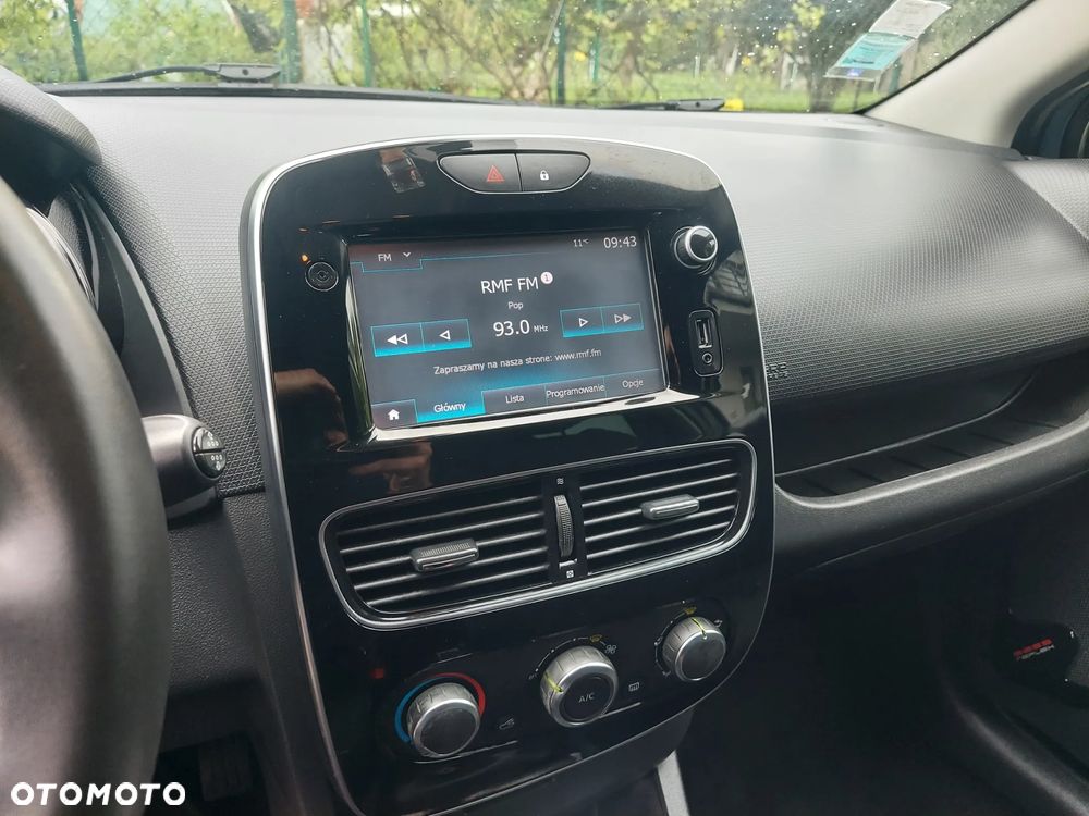 Renault Clio Energy dCi 90 Start & Stop LIMITED 2018 - 10