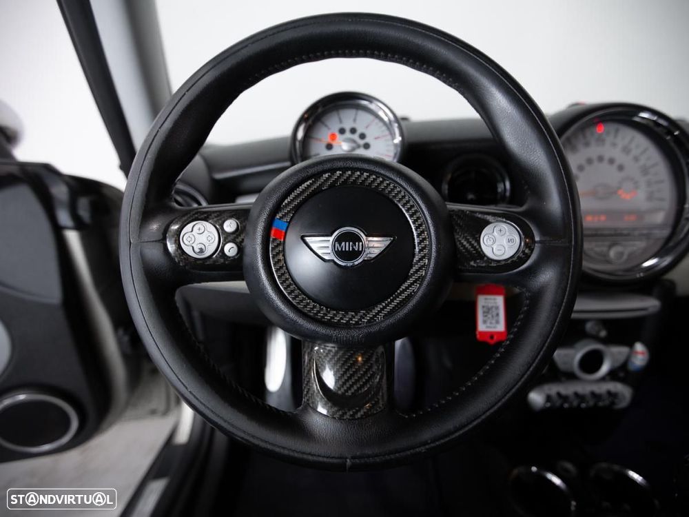 MINI 3 Portas - 11