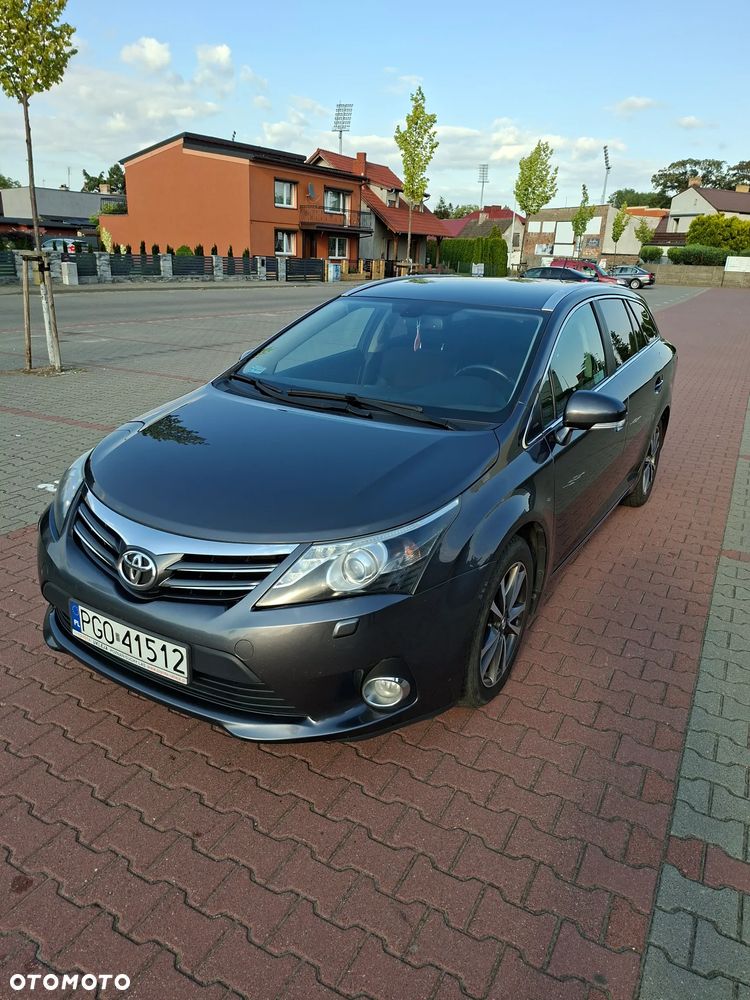 Toyota Avensis 1.8 Business Edition - 1