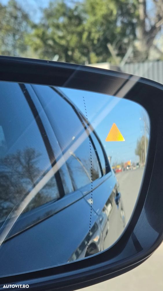 BMW Seria 3 320d xDrive AT MHEV - 24