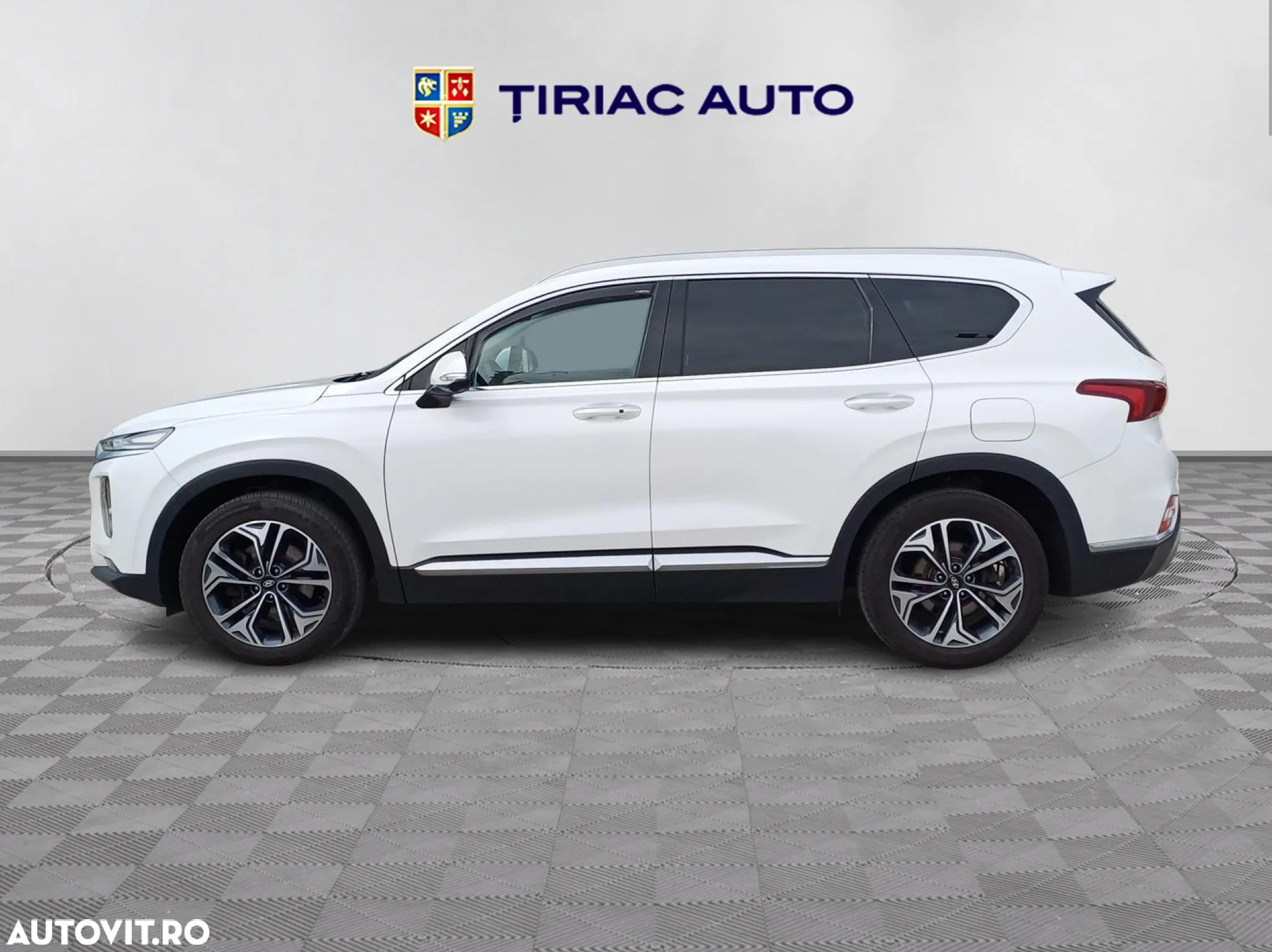 Hyundai Santa Fe 2.2 CRDi 4WD Automatik Premium - 2