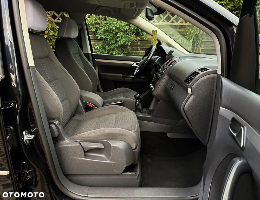 Volkswagen Touran 2.0 TDI DPF Highline Perfectline - 5