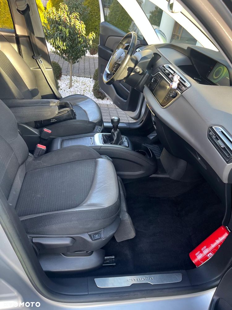 Citroën C4 Picasso e-HDi 115 Exclusive - 24