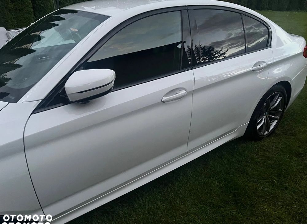 BMW Seria 5 520d xDrive M Sport sport - 25